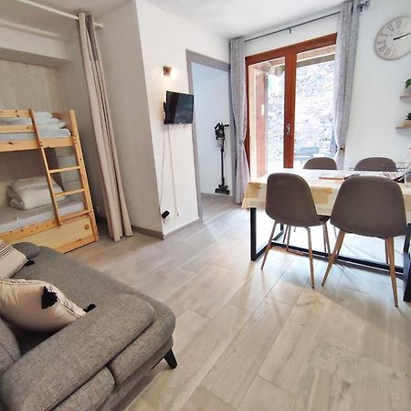 Le Reflet Des Montagnes, Studio, Centre Luchon, 4 Personnes Bagnères-de-Luchon Exterior foto